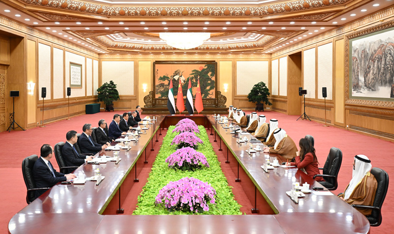 2-800(XHDW)习近平会见阿联.jpg